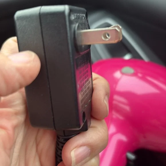 CHI Air Pink Ceramic Hair Dryer with power cord (tested and works!) - Picture 8 of 9